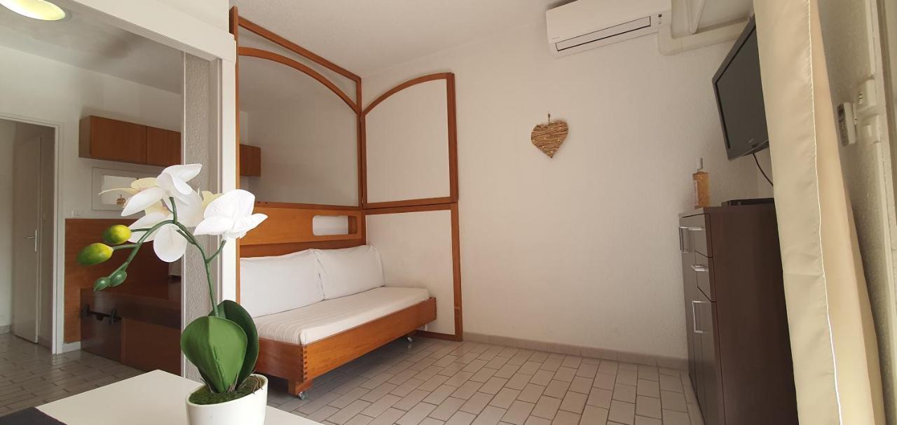 L'Etoile Sous Les Pins - La Loge Apartment Hyères Екстериор снимка